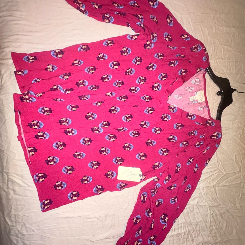 St. John's Bay Fuchsia Floral Long Sleeve Top